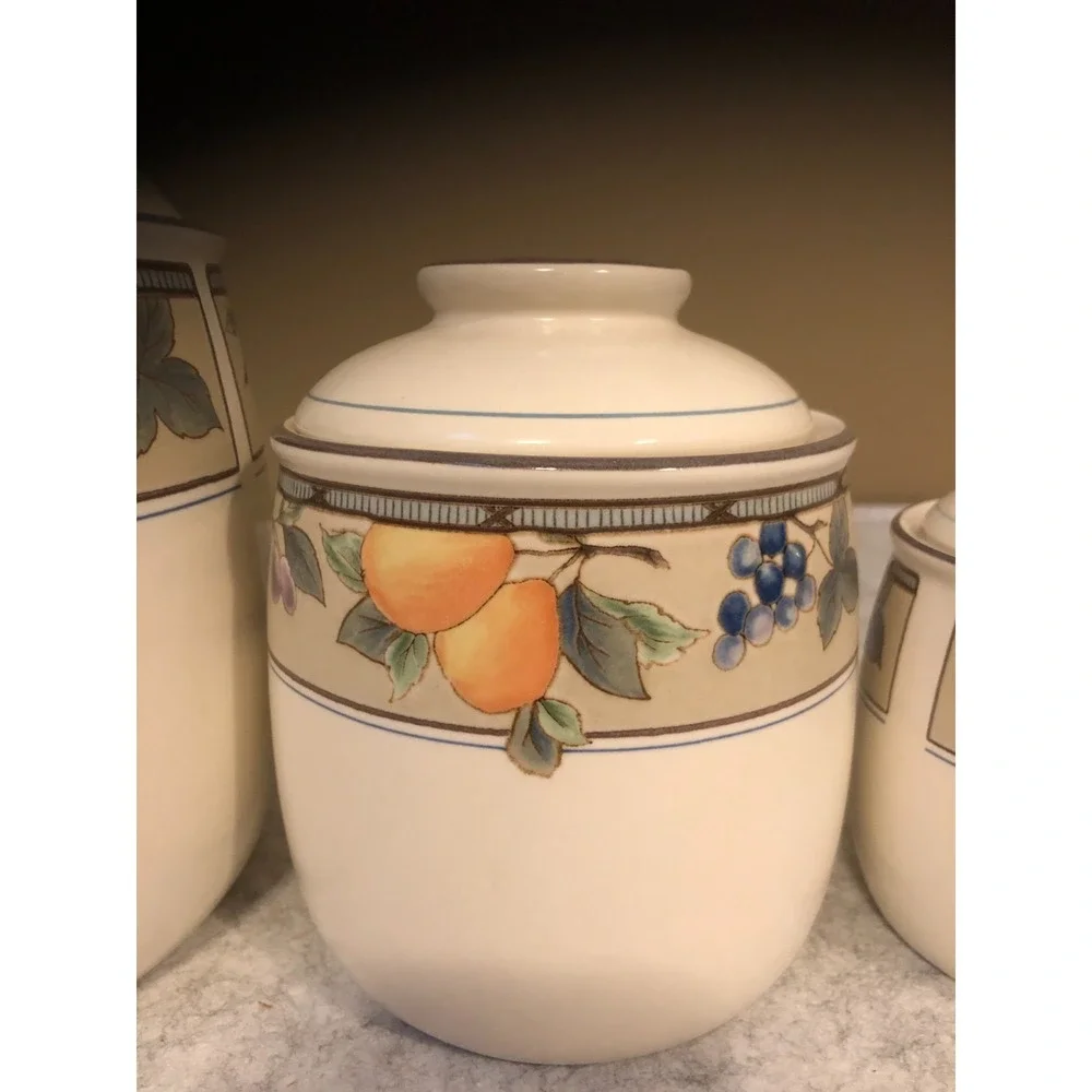 Vintage Mikasa Intaglio Garden Harvest 4 Canister Set w/ Lids (8-pcs)